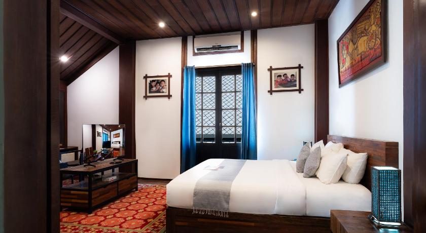 Image of Deluxe Room 10