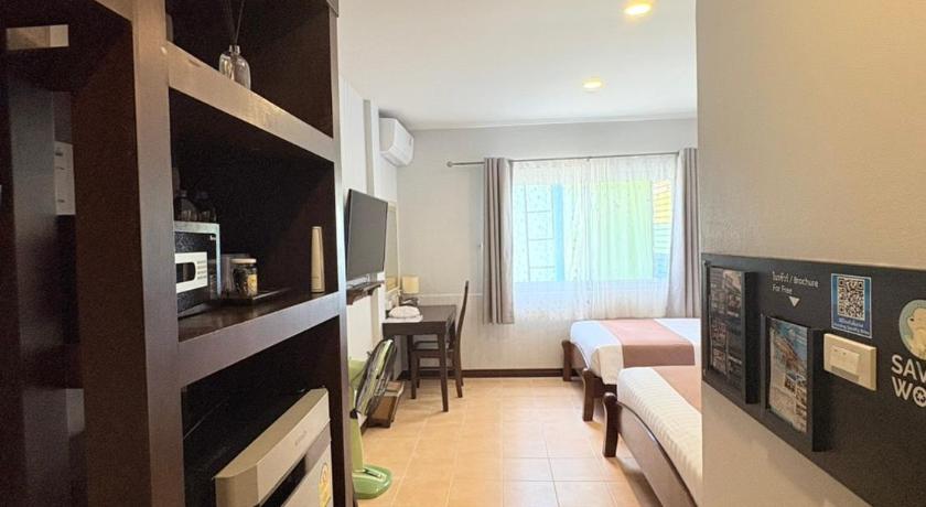 Image of Standard Twin Room 1