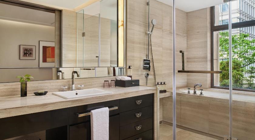 Image of One Bedroom Suite 2 Twin Dining Kitchenette 6