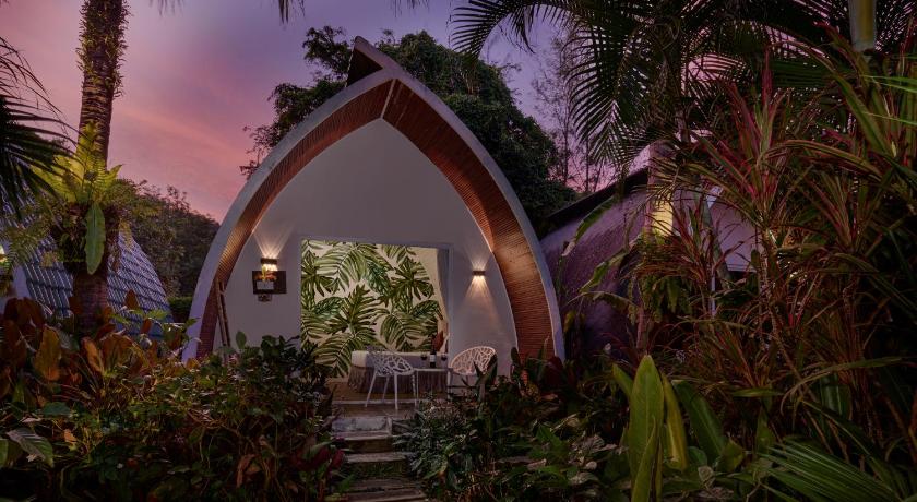 Image of Bungalow Double Garden View 1