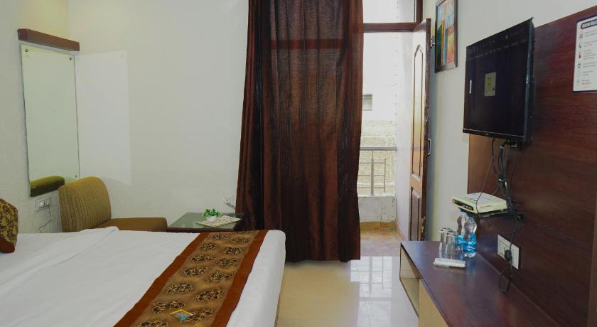 Infinity Hotel by Kalra Hotels Amritsar - image 3