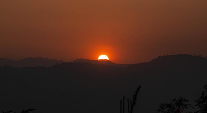 Himalaya Forest Resort - image 6