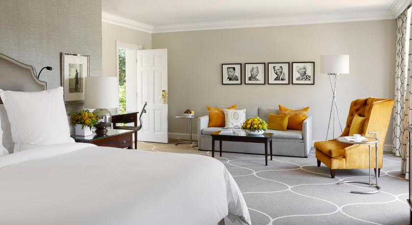 Зображення Garden View Premier Room king bed 3