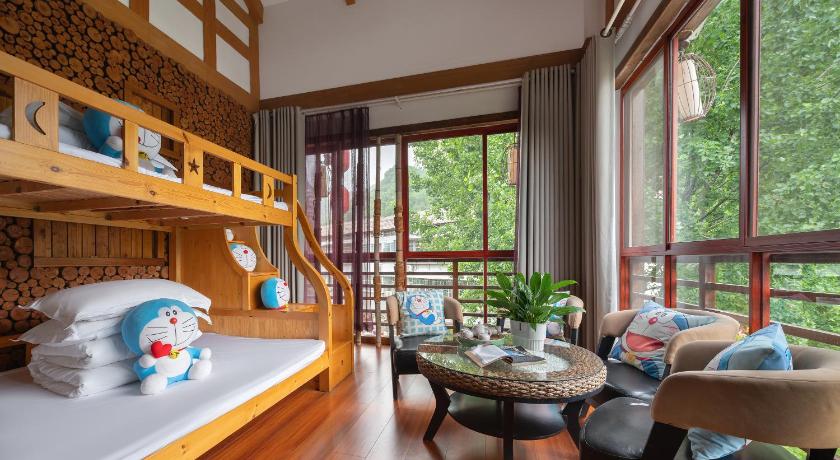 Zhangjiajie Countryard Hotel - image 47