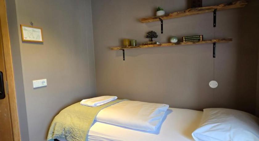 Image of Private Double or Twin Room with Shared Bathroom 8