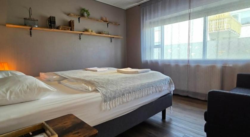 Image of Private Double or Twin Room with Shared Bathroom 1