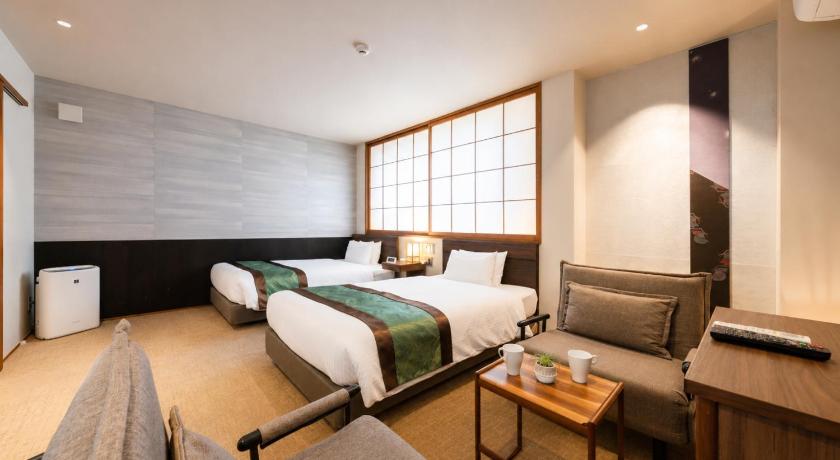 Image of Superior Twin Room 0