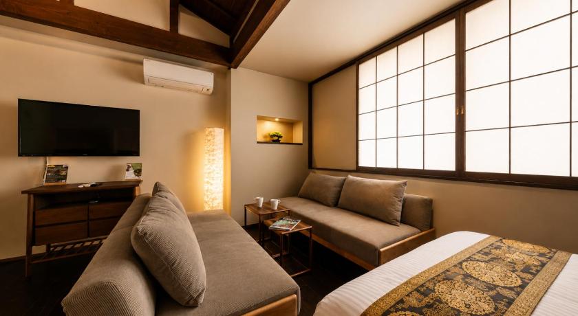 Image of Superior Twin Room 1