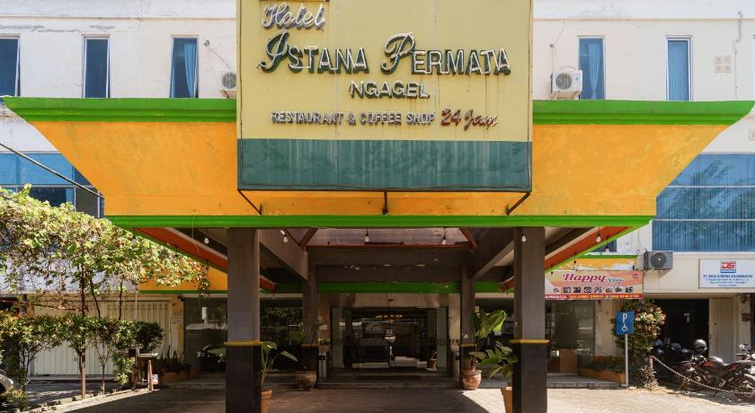 RedDoorz @ Hotel Istana Permata Ngagel Surabaya – Surabaja, IL