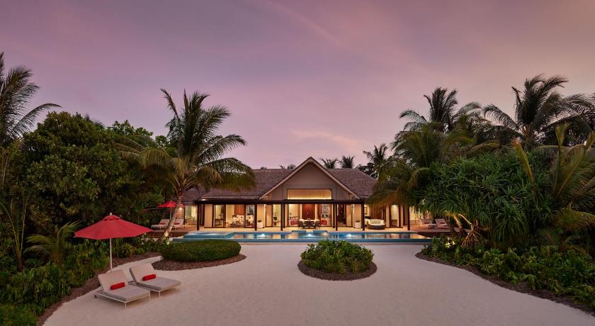 Image of 2-Bedroom Beach Pool Pavilion 10