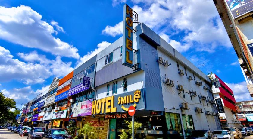 Smile Hotel Petaling Jaya SS2 - image 3