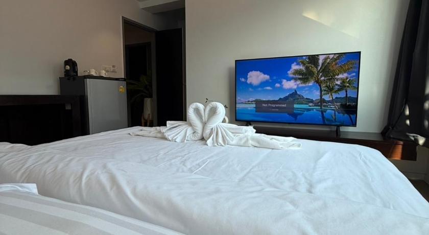 Image of Double Room with Private Bathroom 9