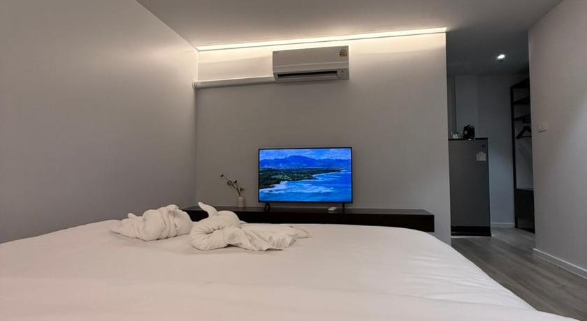 Image of Standard Double Room 3