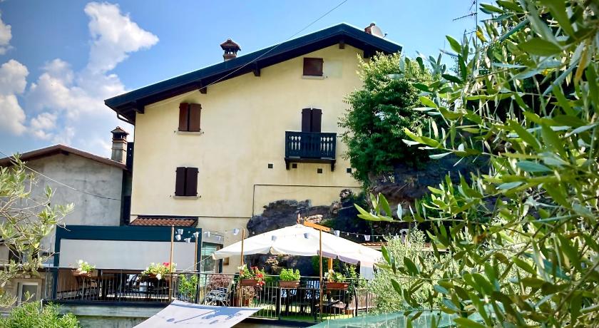 La Casa sulla Roccia