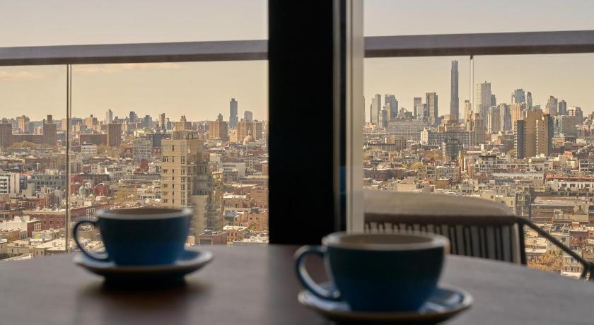 Zdjęcie: Apartament typu Suite z 1 sypialnią, łóżkiem typu king-size i balkonem – przystosowany dla osób niepełnosprawnych (King One Bedroom Suite ADA with Balcony) 15