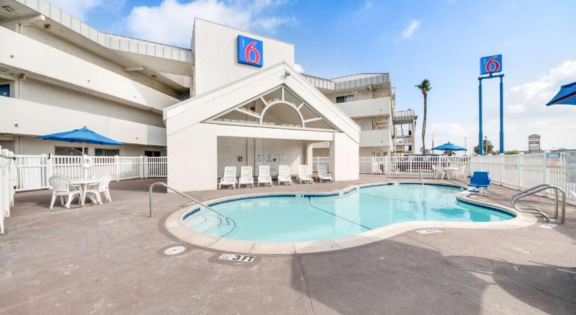 Motel 6-Brownsville, TX North