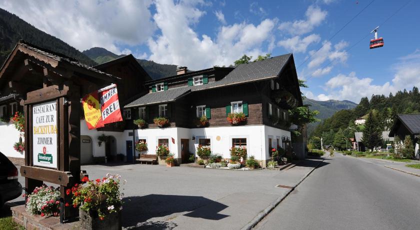 Pension Backstuba — Hotel in Partenen