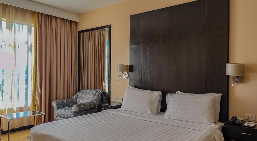 Image of Business Deluxe Double Room 1