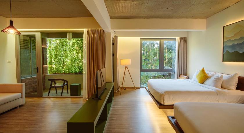 Image of Suite Room 7