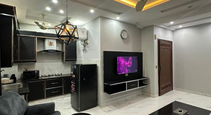 WK Suites - image 5