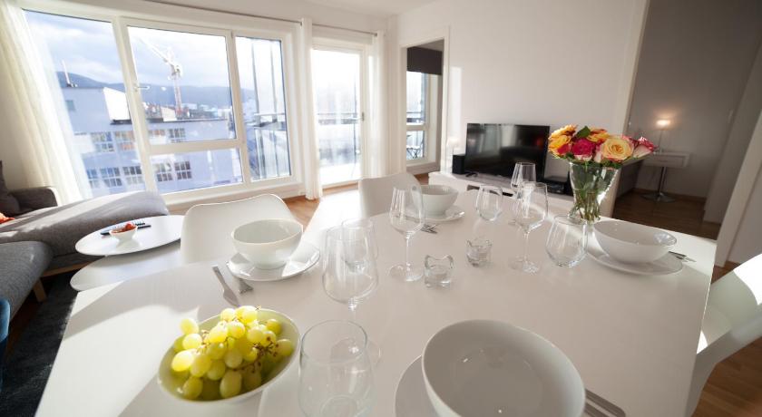 صورة شقة من غرفة واحدة (One-Bedroom Apartment) 3