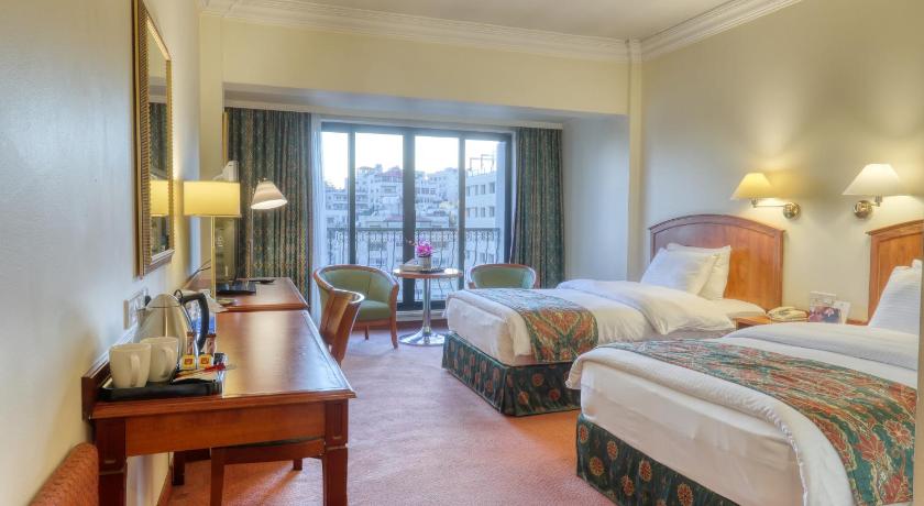Grand Palace Hotel - image 14