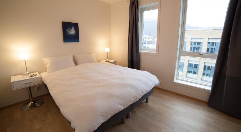 صورة شقة كبيرة بغرفتي نوم (Large Two-Bedroom Apartment) 15