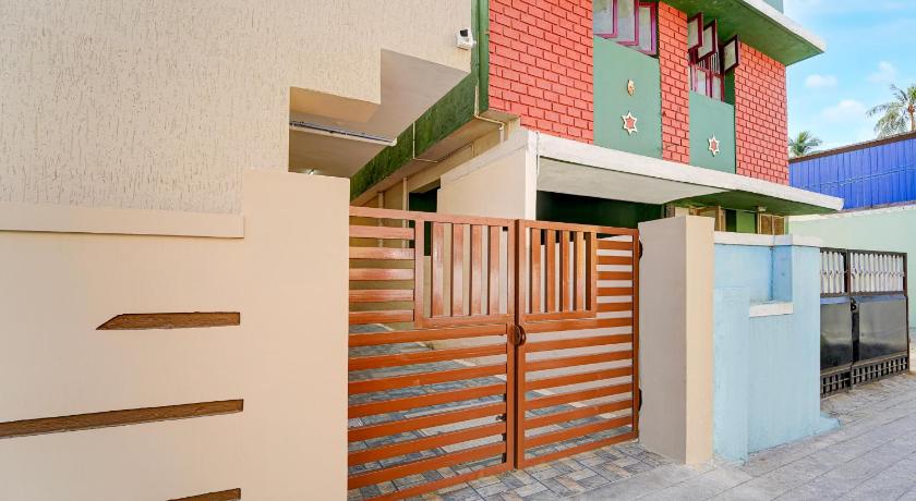 Super Townhouse Saibaba Colony Bus Terminal Formerly S M Residency - image 15