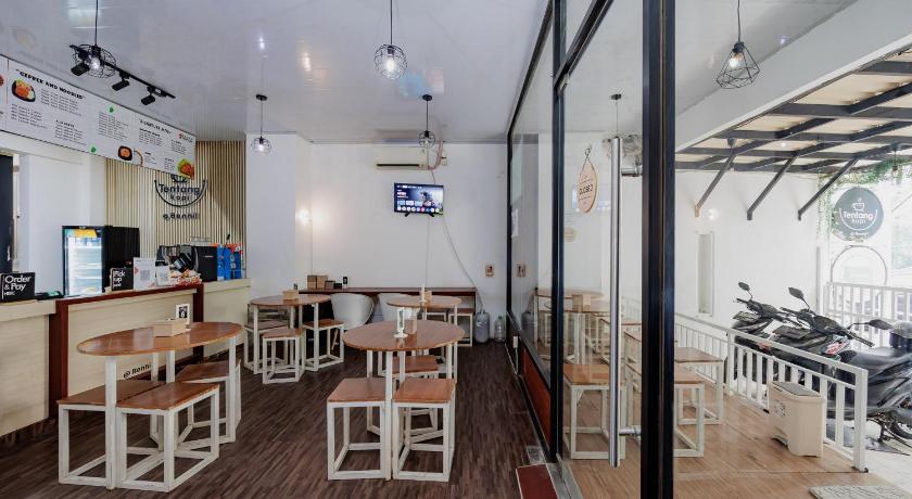 RedDoorz Near MRT Bendungan Hilir – Jakarta, ID