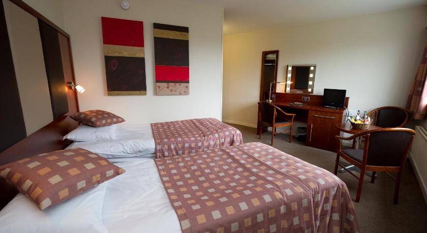Image of Twin Room 7