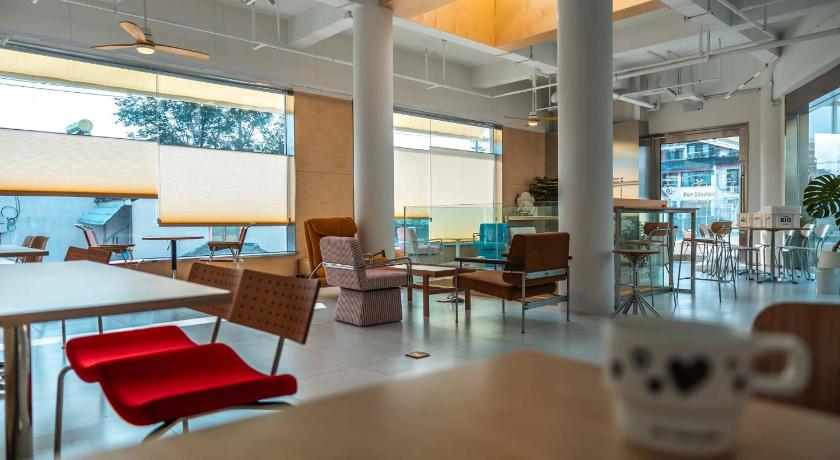 Twin Towers Market TTD Lying Hotel (Pingjiang Road Branch) - image 16