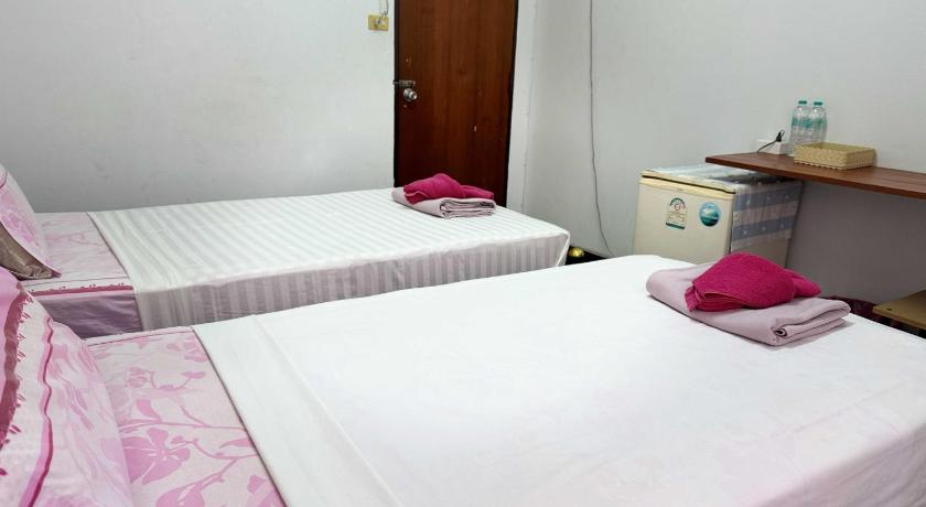 Image of Standard Twin 5