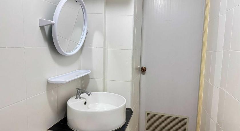 Image of Standard Triple 13
