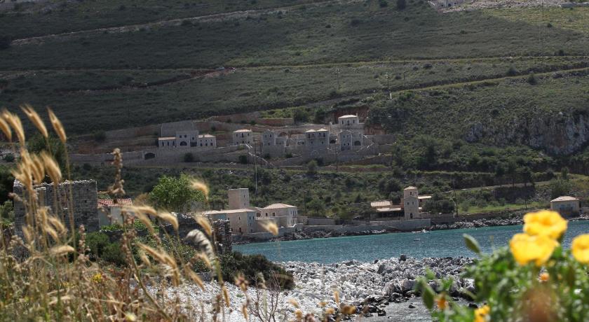 Vasilios Apartments Hotel photo