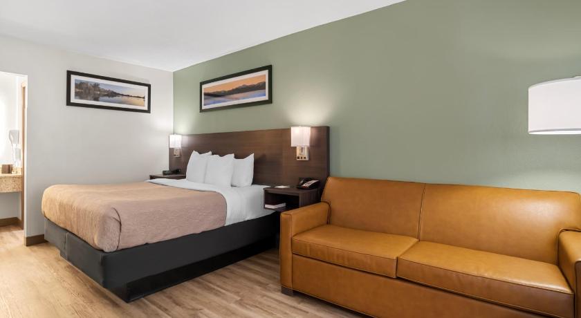 1 Queen Bed, Nonsmoking attēls 3