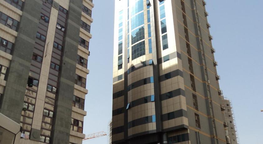 Beyza Hotel - فندق البيضاء - مقابل مسجد بن لادن — Hotel in Mecca