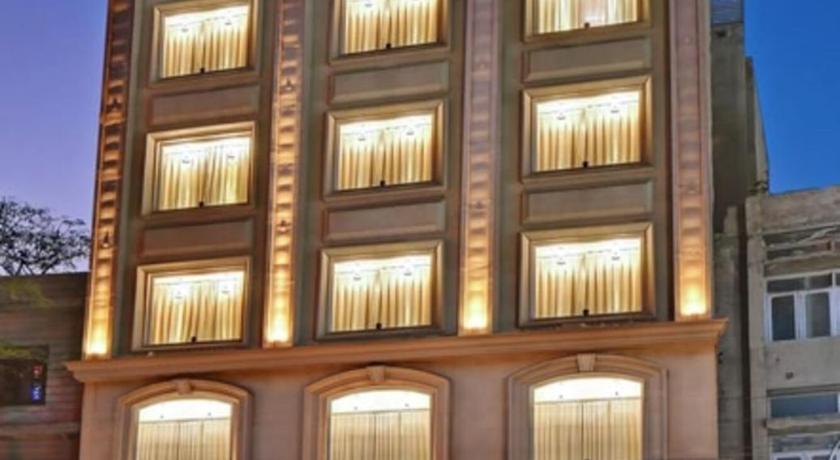 Quality Inn Elite by White Panda Hotels - image 2