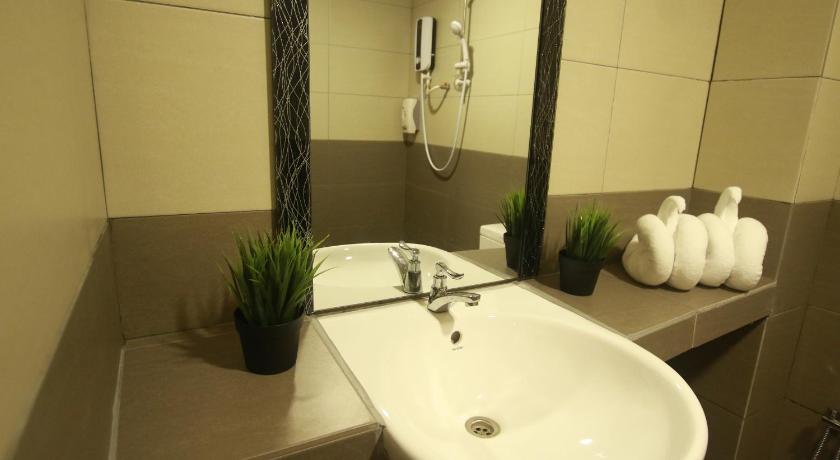 Image of Seafront Room 2