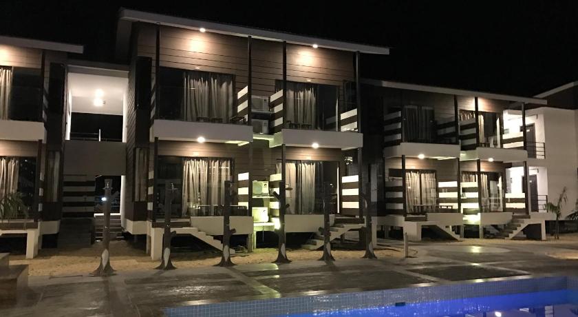 Image of Deluxe Room 6