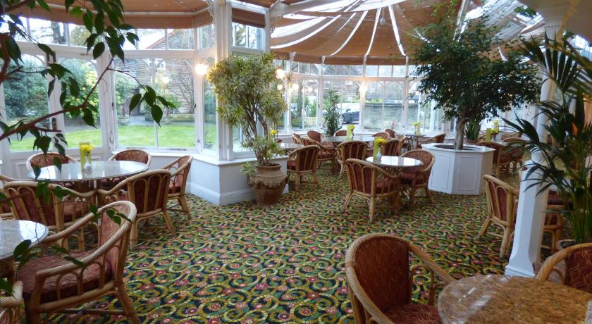 Arundel House Hotel