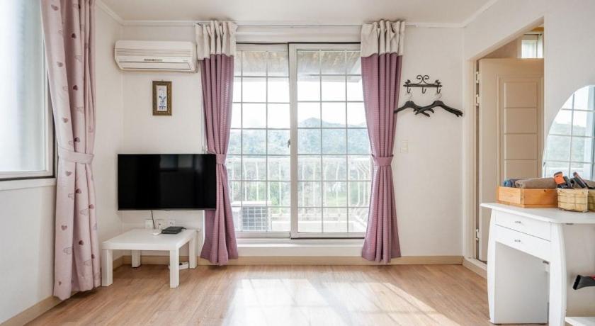 Gambar Bilik Quadruple (Quadruple Room) 0
