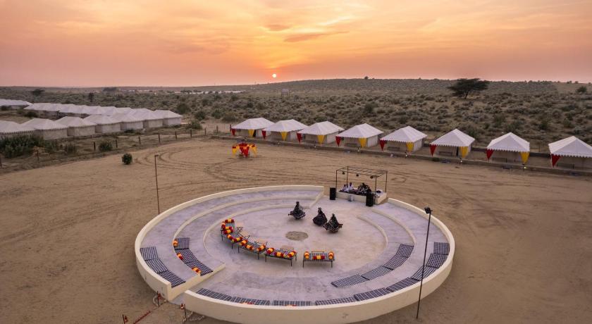 Rumis Desert Camp Resort - image 2