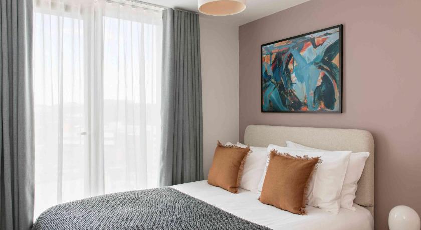 Image of 2 Bedroom Apartment 11