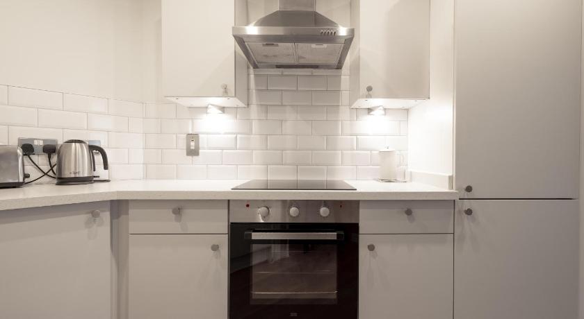 Image of Three Bedroom Apartment 14