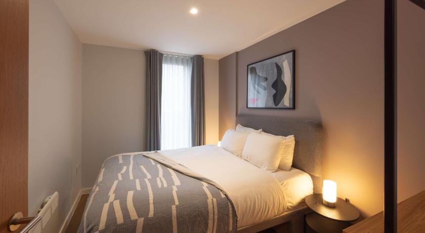 Image of Three Bedroom Apartment 8