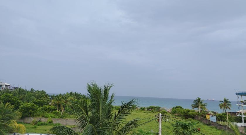 SSS Hotel - image 5