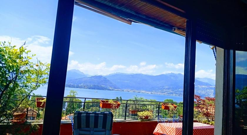 L'attico Con Terrazza Vista Lago