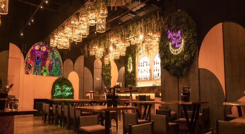 Boulevard By Design Hotel Chennai – Chennai, IL