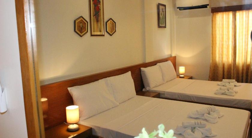 Image of Family Room 4