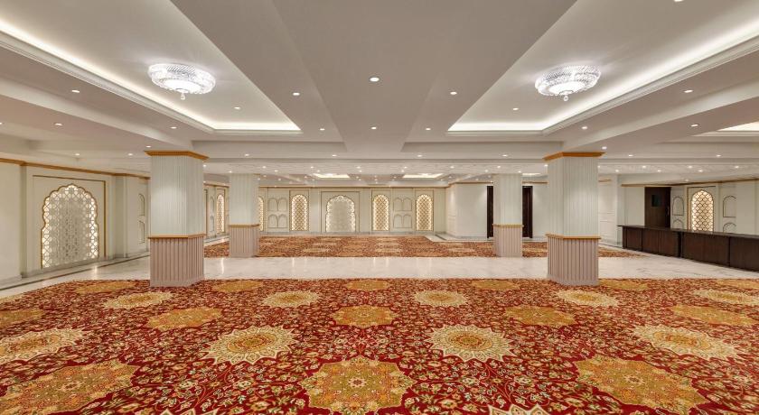 Ramada by Wyndham Jaisalmer Barmer Road - image 14
